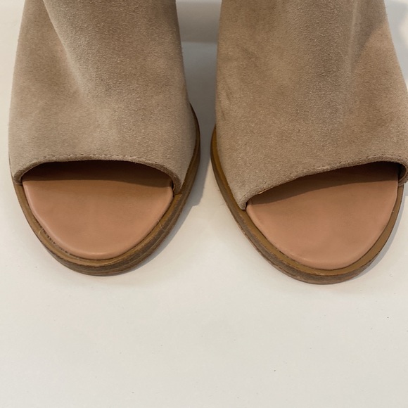 Marc Fisher buckle heeled sandal size 11 - Picture 7 of 11